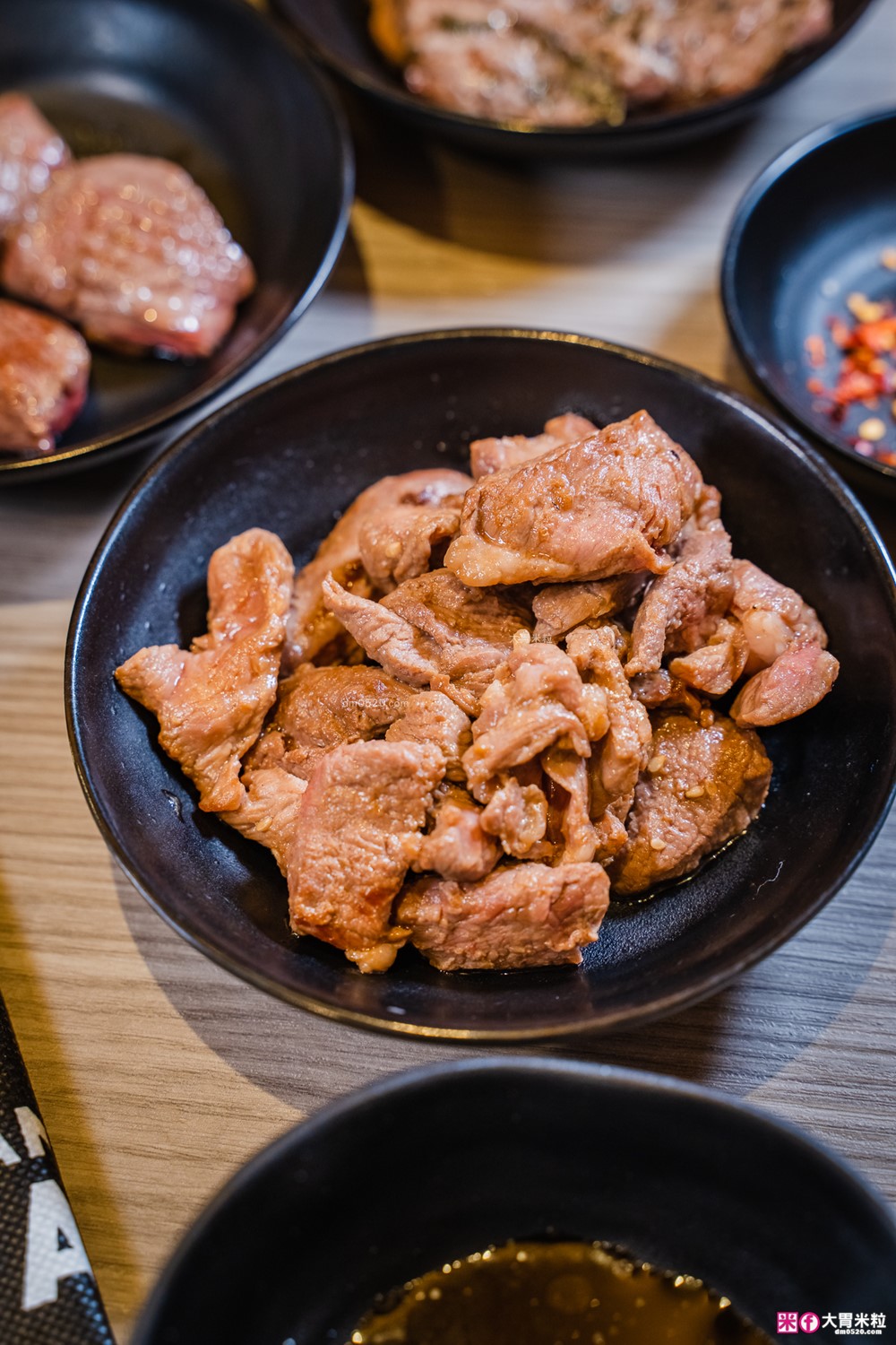 台北中山燒肉新地標「北海道旭川成吉思汗大黑屋」蒙古烤羊肉+北海道夢幻米~軟嫩到像和牛│台北中山區美食