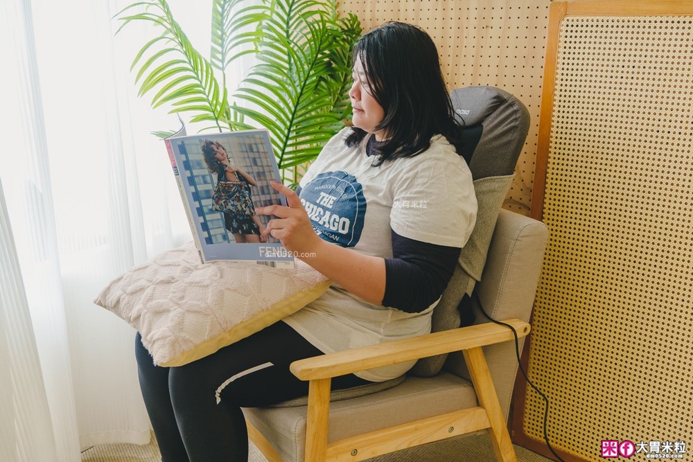 上班族肩頸酸痛救星「masa JOY PRO 智慧按摩椅墊」首創搖桿控制/揉推按擠五段力道~下班直接躺平按到爽│母親節禮物推薦│父親節禮物推薦