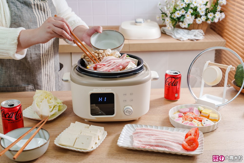 上班族晚餐救星「奇美4L微電腦智慧變壓全能鍋」煮飯最快8分鐘一鍋搞定~12道模式煮滷燉炒一鍋搞定