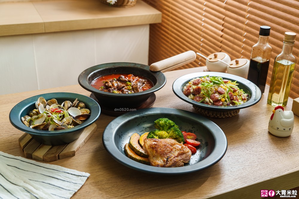 日本大阪70年鍛鐵老舖！山水「MIRAIKU黑御鍋」免開鍋/零塗層/鍋盤合一，料理秒變餐盤│日式鐵鍋推薦│露營鐵鍋推薦