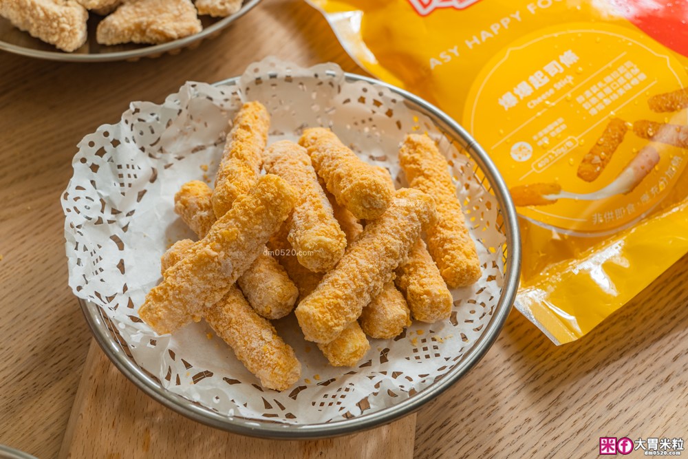 放縱時刻必備推薦「紅龍炸物開箱」雞塊/鹹酥雞/起司條│氣炸10分鐘宛如現炸美味~熬夜追劇看球賽必吃！