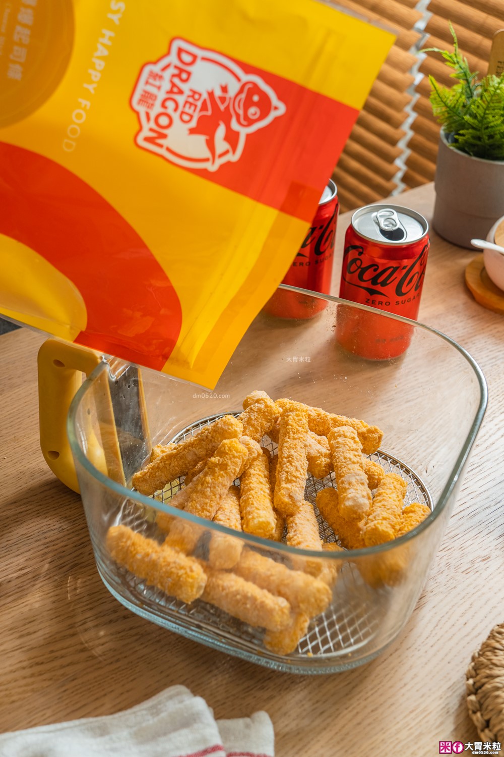 放縱時刻必備推薦「紅龍炸物開箱」雞塊/鹹酥雞/起司條│氣炸10分鐘宛如現炸美味~熬夜追劇看球賽必吃！