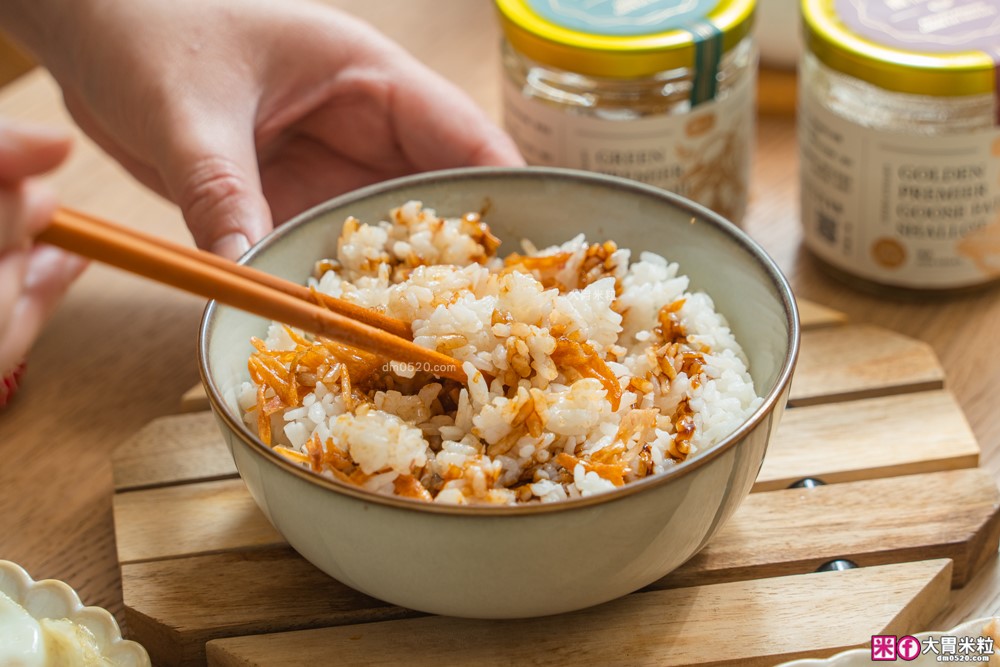 上班族料理救星「鄭記油蔥酥」金萃鵝油香蔥+青萃橄欖油香蔥│一匙萬用油蔥醬~拌飯拌麵都封神