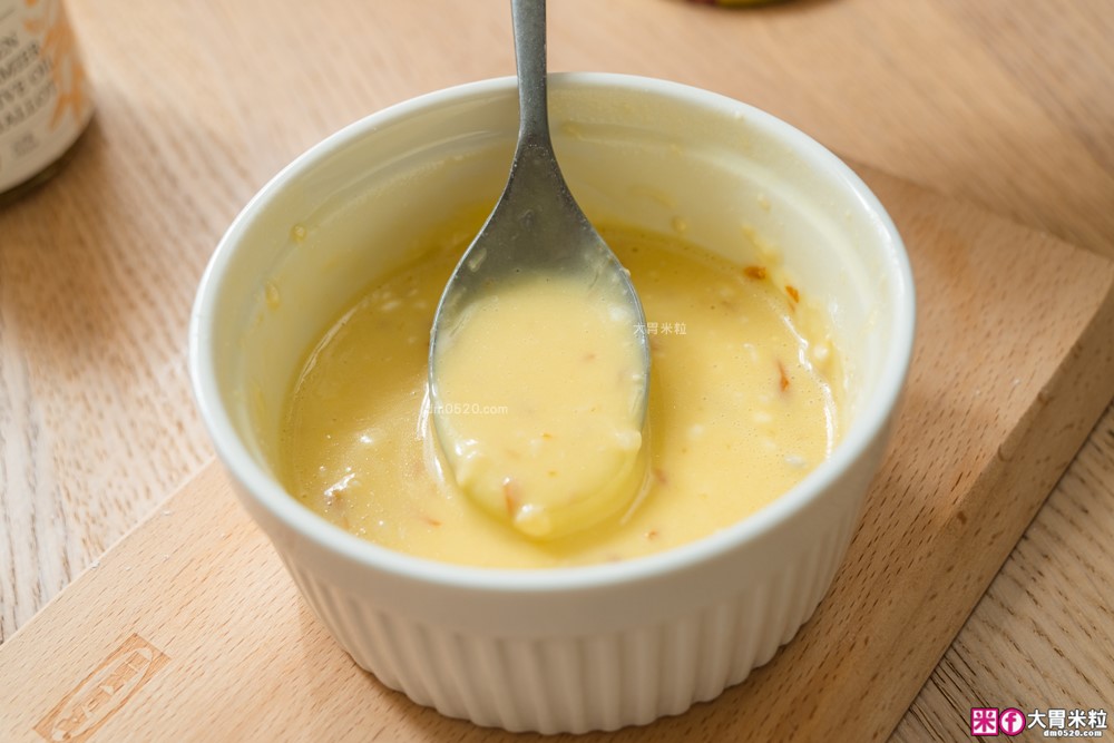 上班族料理救星「鄭記油蔥酥」金萃鵝油香蔥+青萃橄欖油香蔥│一匙萬用油蔥醬~拌飯拌麵都封神