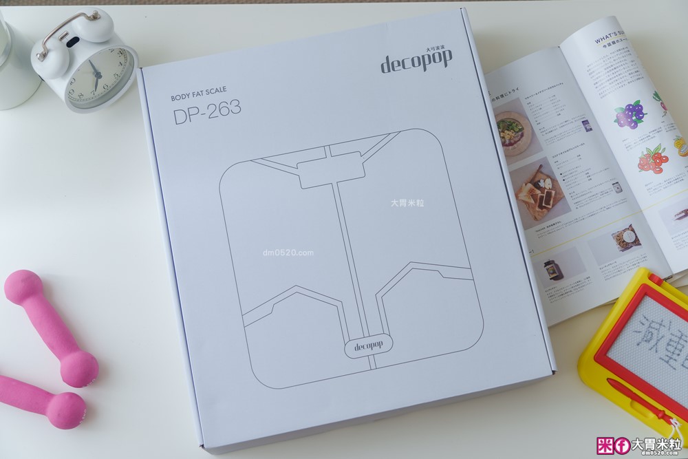 家用體脂計推薦│告別20年職災肥「decopop 家用8電極藍牙體脂計 PLUS」在家就能測專業Inbody~12秒看穿你的脂肪秘密│大胃米粒減脂好物推薦