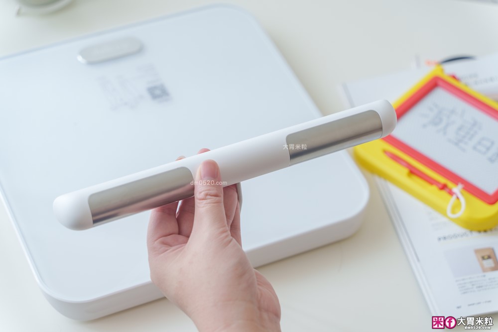 家用體脂計推薦│告別20年職災肥「decopop 家用8電極藍牙體脂計 PLUS」在家就能測專業Inbody~12秒看穿你的脂肪秘密│大胃米粒減脂好物推薦