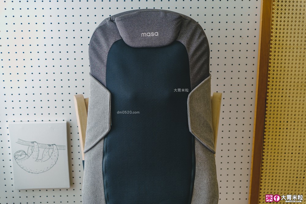 上班族肩頸酸痛救星「masa JOY PRO 智慧按摩椅墊」首創搖桿控制/揉推按擠五段力道~下班直接躺平按到爽│母親節禮物推薦│父親節禮物推薦