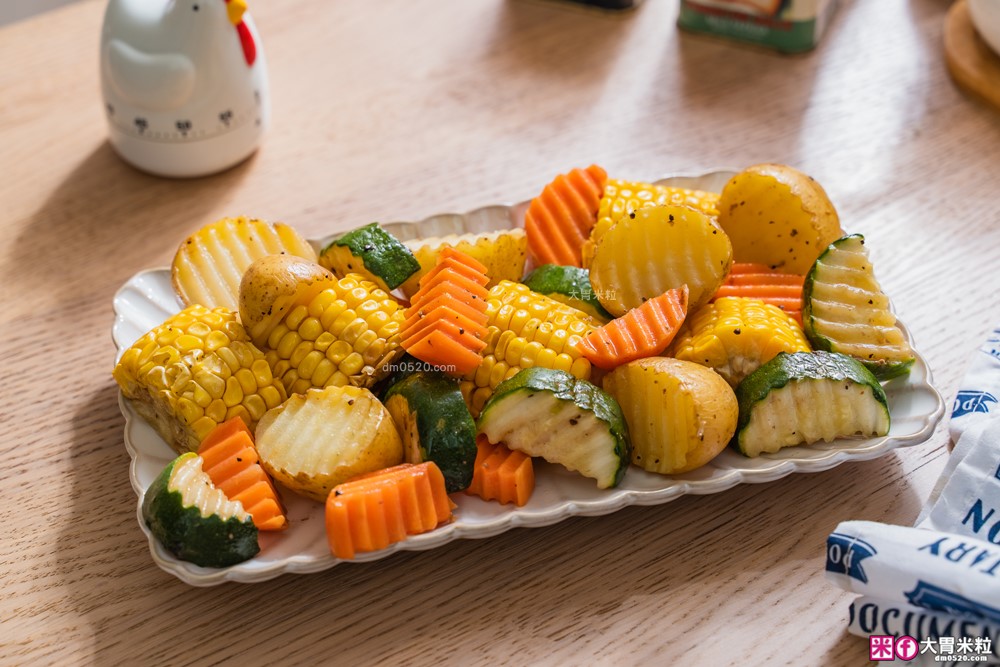 上班族減脂救星「BOSO蒸氣氣炸鍋」蒸炸煮舒肥全能王/120°C蒸氣黑科技/減油90%~宅家變身義式餐酒館 上班族減脂救星「BOSO蒸氣氣炸鍋」蒸炸煮舒肥全能王/120°C蒸氣黑科技/減油90%~宅家變身義式餐酒館