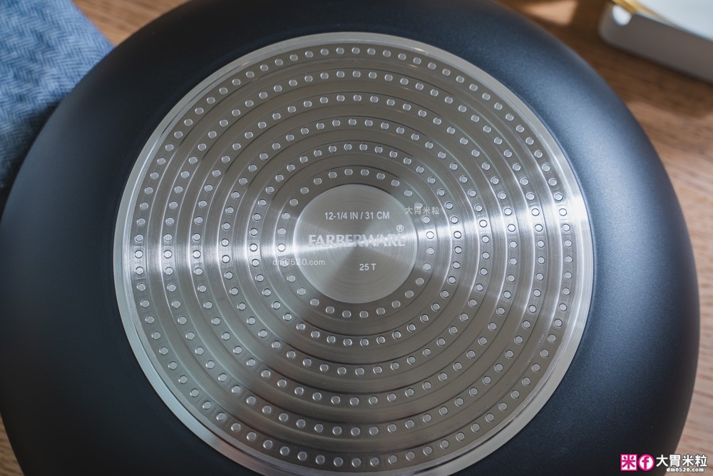 美國夢幻鍋具霸主「美亞FARBERWARE⿊⾦陶瓷不沾鍋具」三件組開箱~無PFAS/免養鍋/洗碗機也能進！