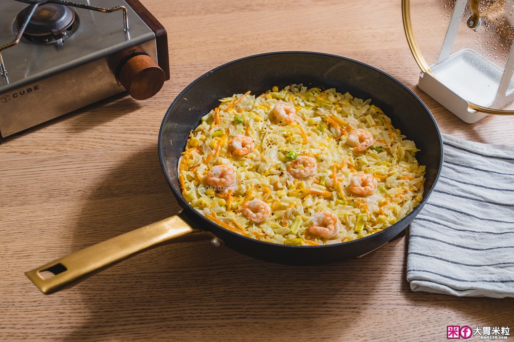 美國夢幻鍋具霸主「美亞FARBERWARE⿊⾦陶瓷不沾鍋具」三件組開箱~無PFAS/免養鍋/洗碗機也能進！