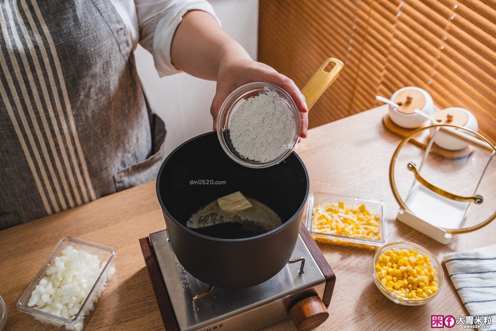 美國夢幻鍋具霸主「美亞FARBERWARE⿊⾦陶瓷不沾鍋具」三件組開箱~無PFAS/免養鍋/洗碗機也能進！