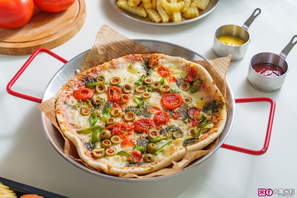 下班15分鐘開四菜「Kolin Plus 雙響炸 雙槽氣炸烤箱」雙槽獨立控溫+同步出餐才是氣炸料理最高境界