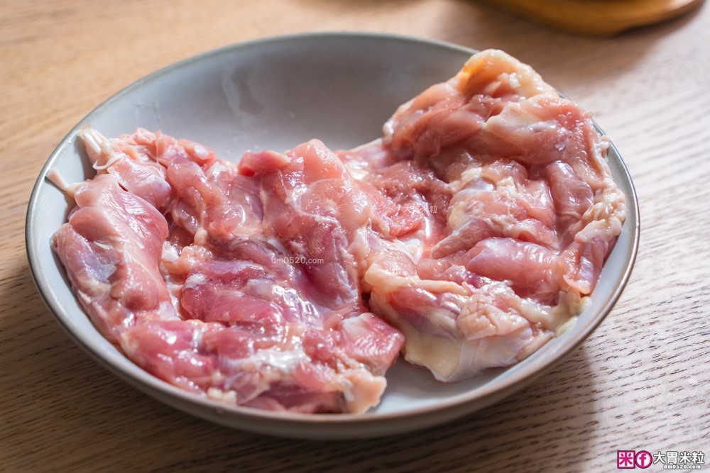 半夜吃宵夜不擾人「only偷偷呷26L變頻低噪微波爐」開箱~靜音模式+質感美型黑,上班族深夜救星│變頻微波爐推薦 半夜吃宵夜不擾人「only偷偷呷26L變頻低噪微波爐」開箱~靜音模式+質感美型黑,上班族深夜救星│變頻微波爐推薦