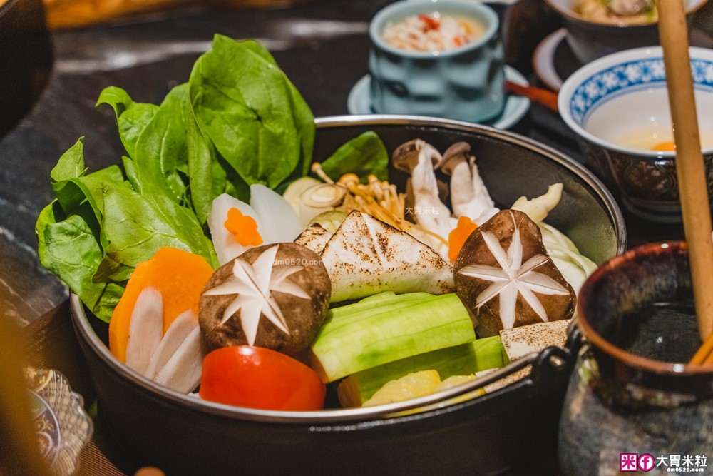 李聖傑歌手愛店來自京都「祇園.禪院壽喜燒專門店」全包廂預約~日本三大和牛一口入魂│台北大安信義安和壽喜燒名店推薦