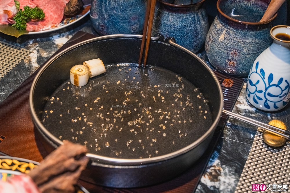 李聖傑歌手愛店來自京都「祇園.禪院壽喜燒專門店」全包廂預約~日本三大和牛一口入魂│台北大安信義安和壽喜燒名店推薦