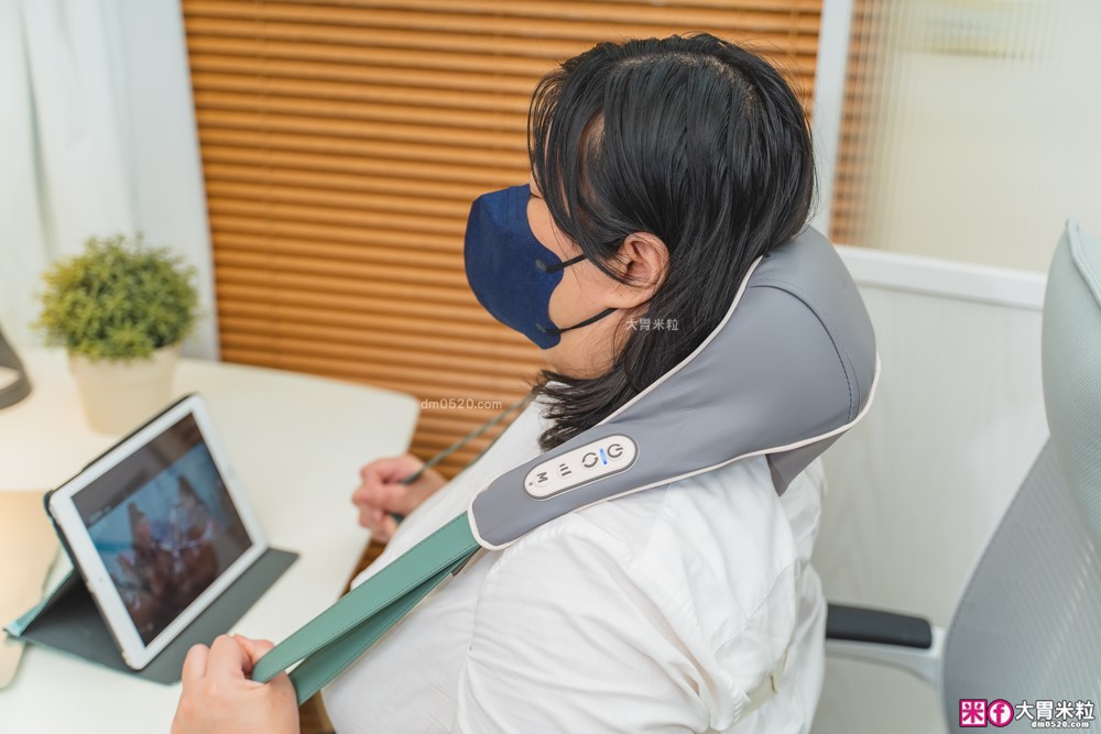 上班族放鬆神器「JHT 6D舒鬆肩頸按摩器」多部位按摩超舒爽~肩頸斜方肌痠痛一按就有感