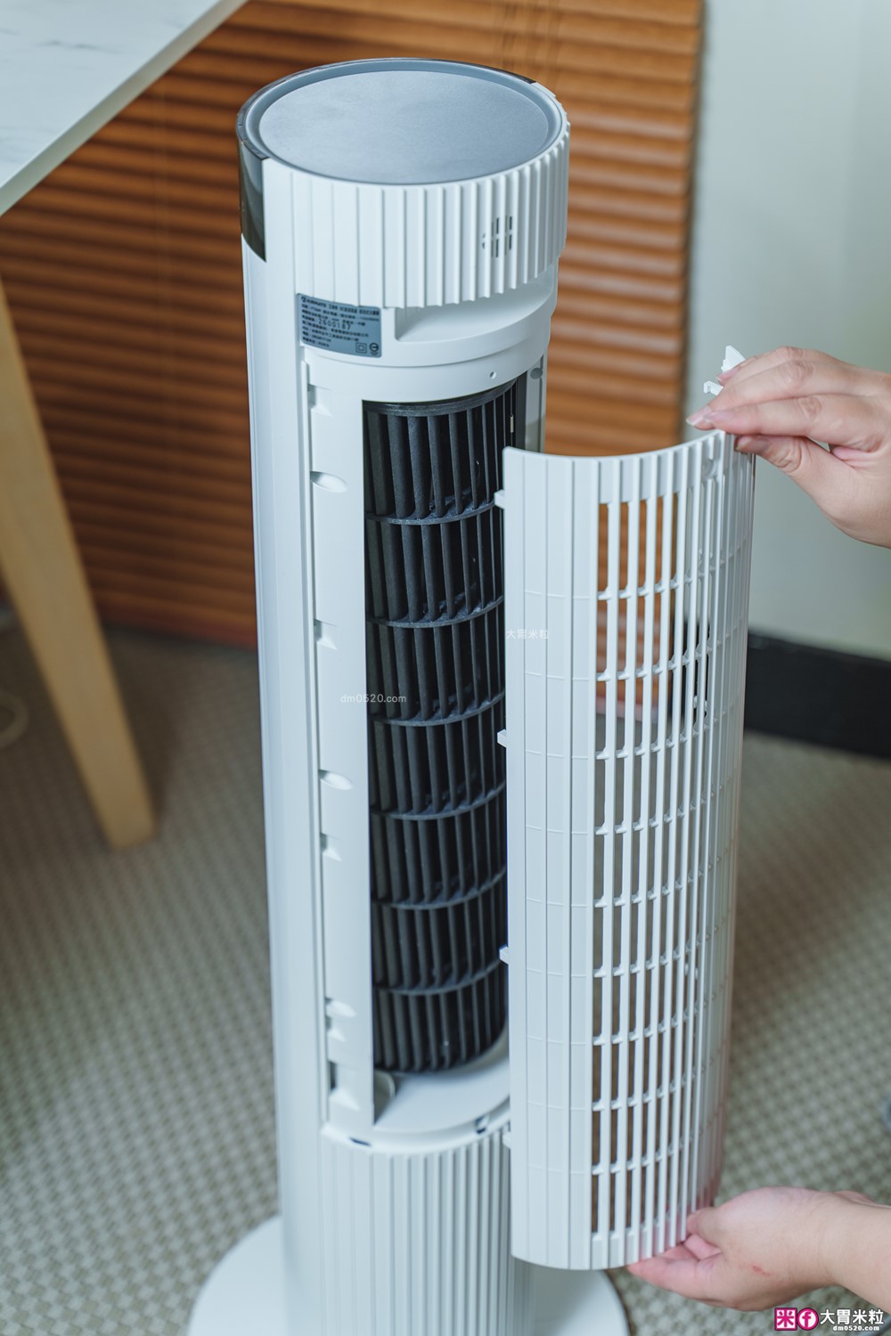 好市多大廈扇推薦「艾美特Airmate FT89R大廈扇」12段風速+可拆卸水洗風鼓+2段式高度，美型強風一機到位