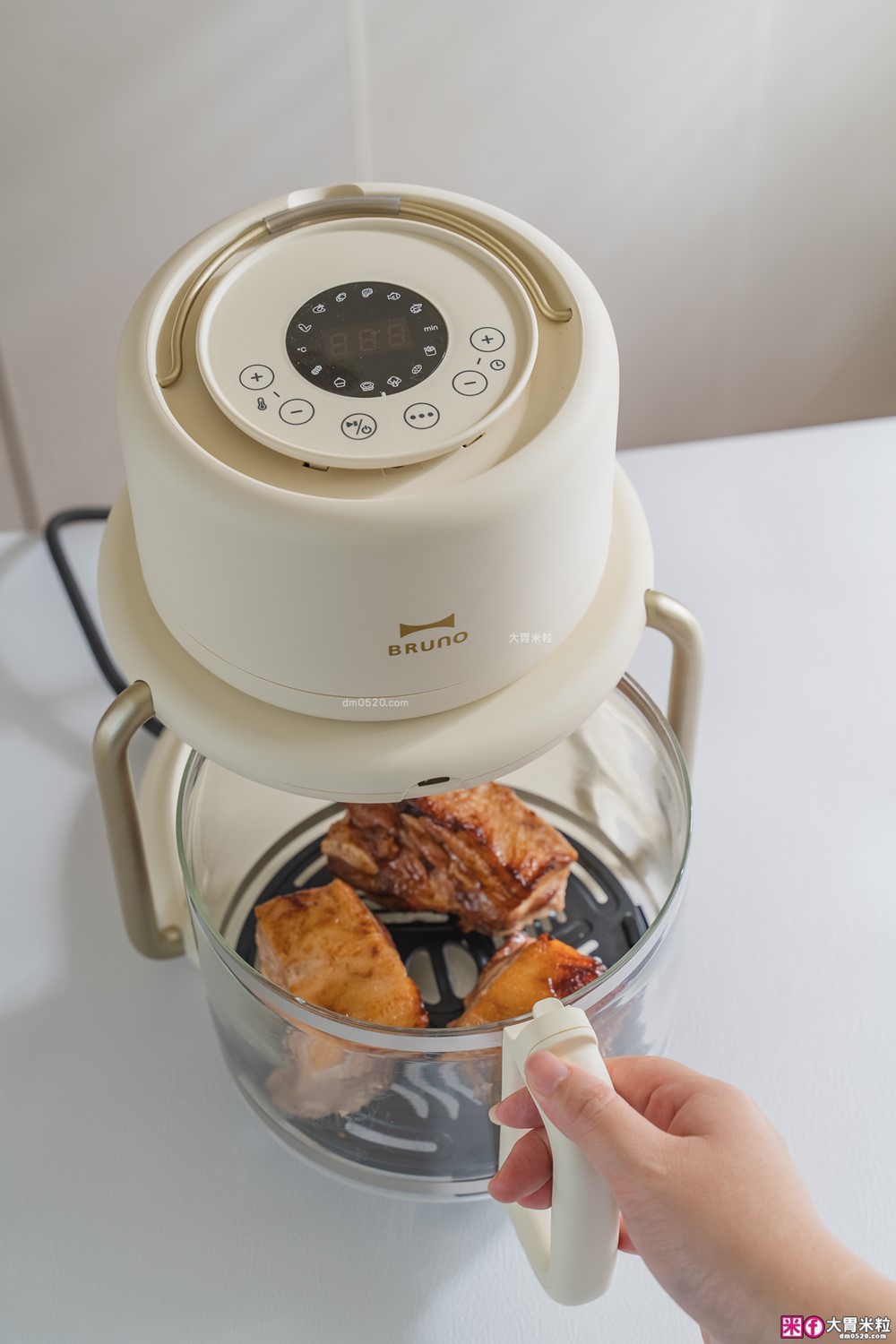 美型家電天花板「日本BRUNO可視玻璃氣炸鍋」360°循環熱風+12種自動菜單~免開蓋觀察超方便