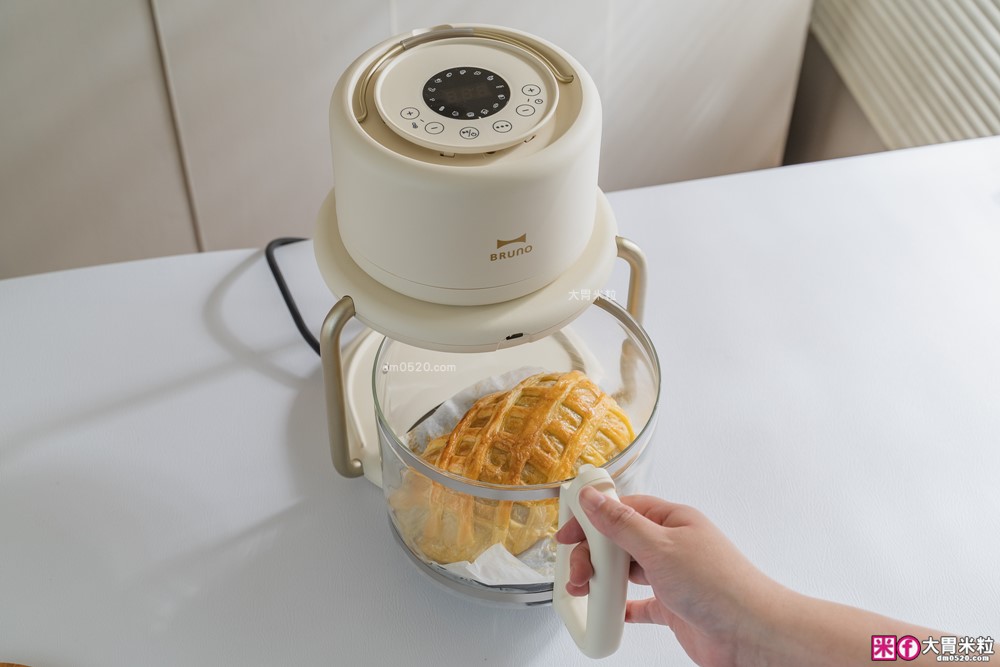 美型家電天花板「日本BRUNO可視玻璃氣炸鍋」360°循環熱風+12種自動菜單~免開蓋觀察超方便