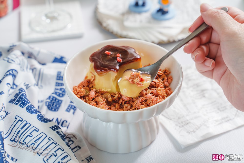 季節限定「宴麥森林 堅果多 脆萃纖燕麥穀片 – 減糖莓果風味」高纖低鈉+堅果增量65%~健身控、控糖族絕對要手刀搶！