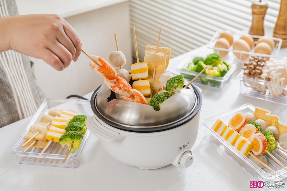 租屋族料理神器「ikiiki 和風多功能料理鍋」蒸煎炸煮鍋+凹槽防油罩+可堆疊~超省空間│多功能料理鍋推薦