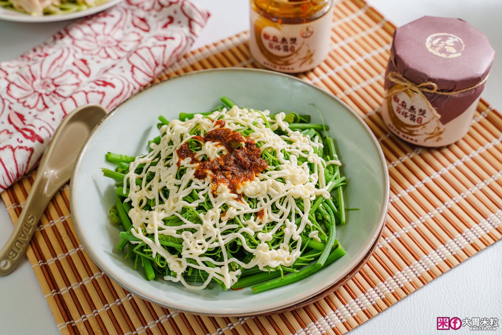 嗜辣族必囤神醬「茗天香 椒麻無雙百搭醬禮盒」拌麵拌飯/火鍋沾醬有這一罐就無敵│好吃花椒醬推薦│茗天香評價開箱