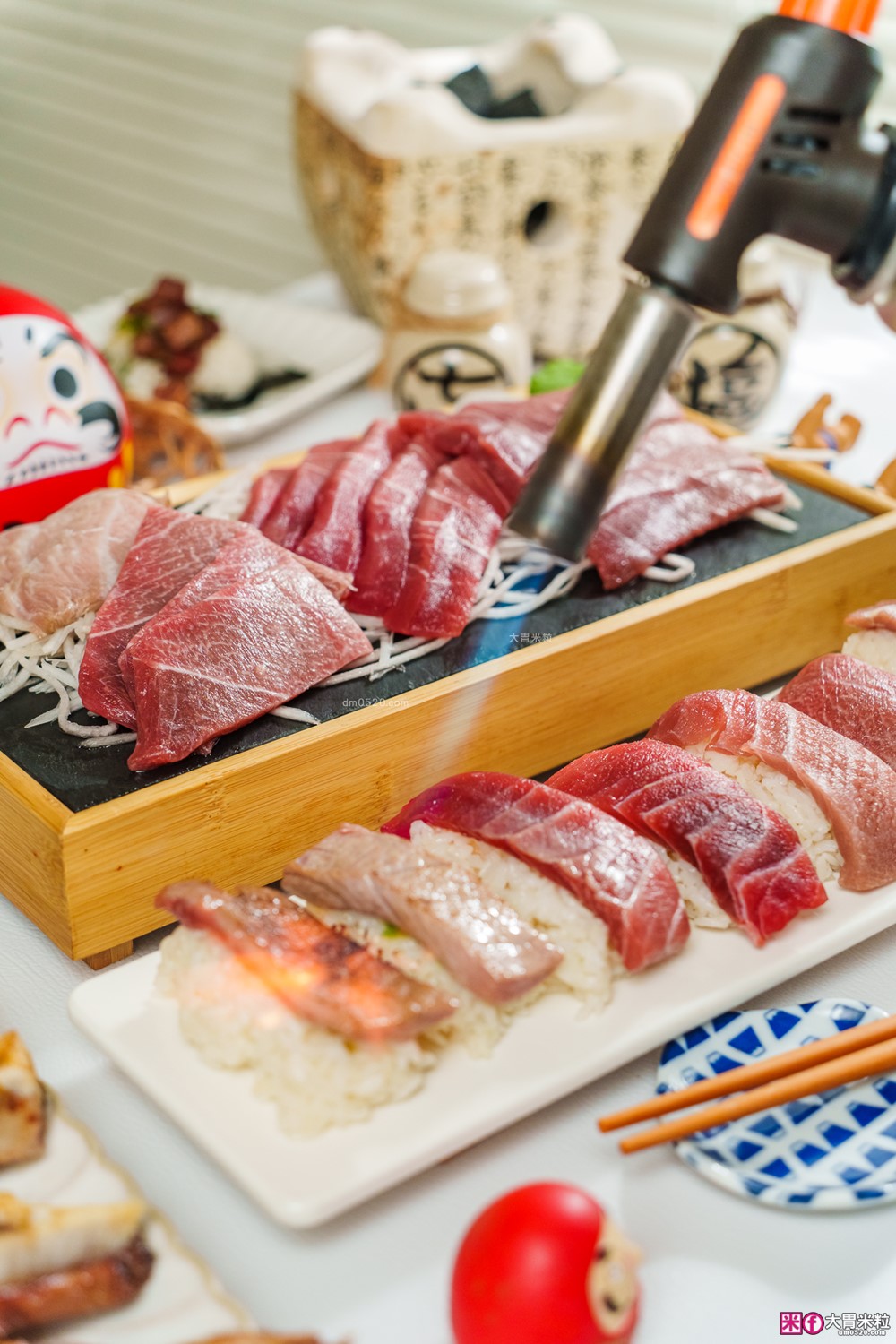 不用跑東港~「華得水產」屏東東港黑鮪魚宅配到府~爆吃「黑鮪魚生魚片上腹/下腹/皮油生魚片」開箱