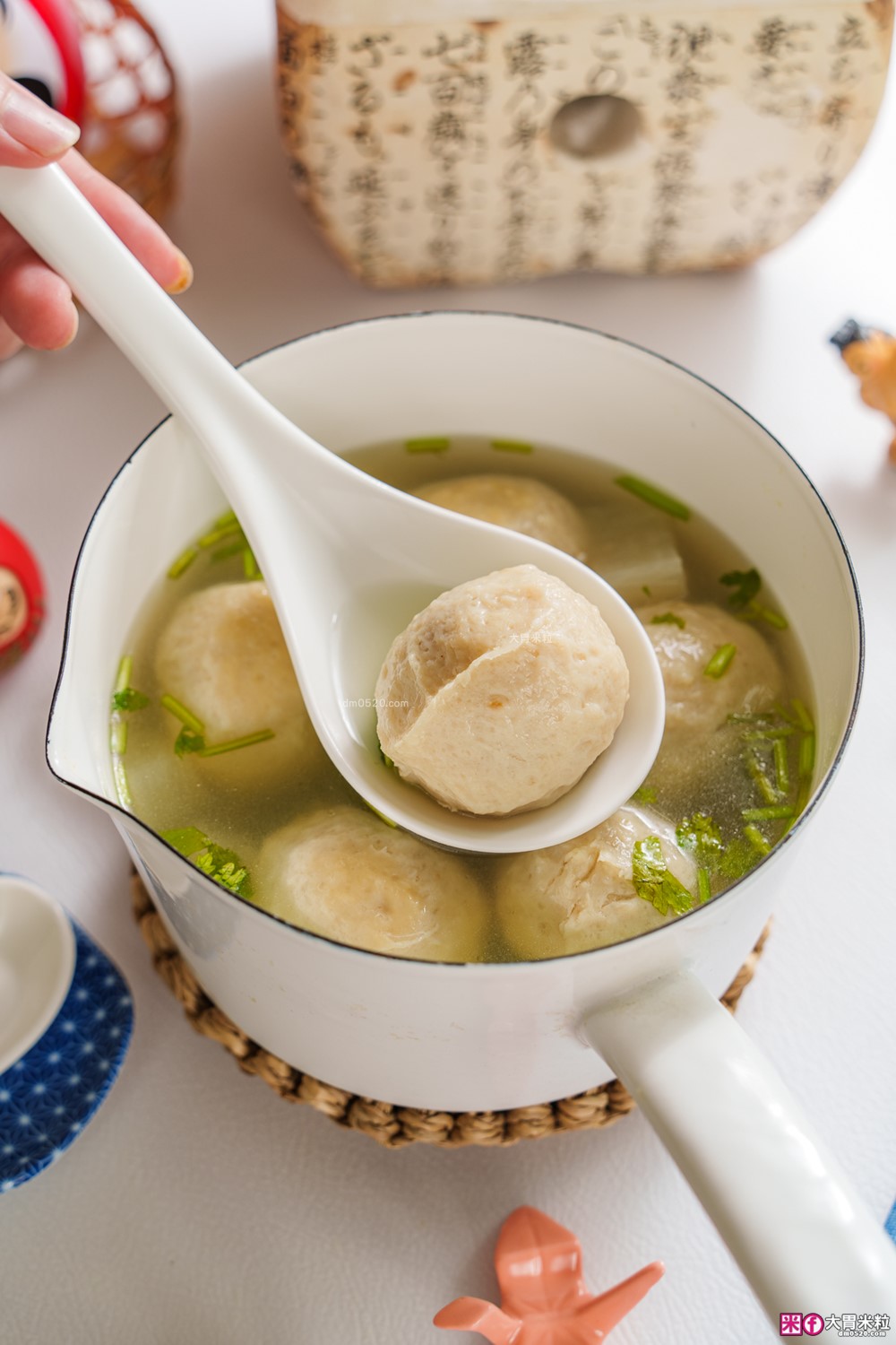 不用跑東港~「華得水產」屏東東港黑鮪魚宅配到府~爆吃「黑鮪魚生魚片上腹/下腹/皮油生魚片」開箱