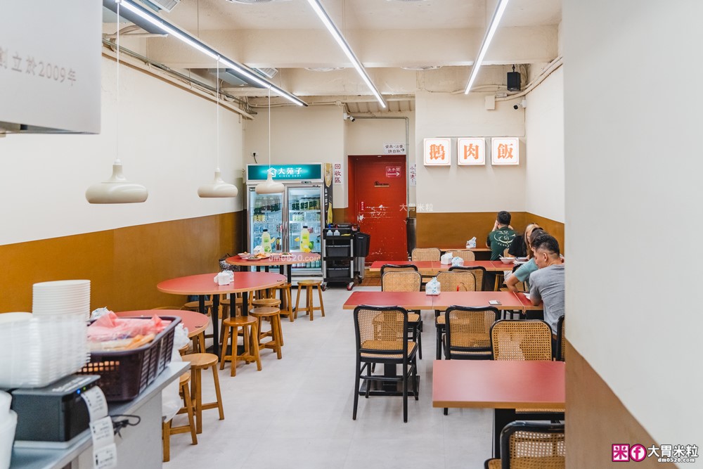 每月初一鵝肉飯免費「呈信鵝肉板橋中山店」高CP值鵝肉飯套餐+免費鵝肉湯~配東泉辣椒醬有夠銷魂│板橋美食│板橋鵝肉推薦