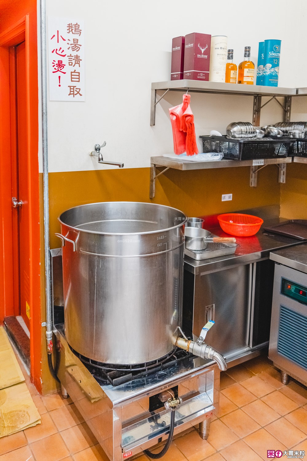 每月初一鵝肉飯免費「呈信鵝肉板橋中山店」高CP值鵝肉飯套餐+免費鵝肉湯~配東泉辣椒醬有夠銷魂│板橋美食│板橋鵝肉推薦