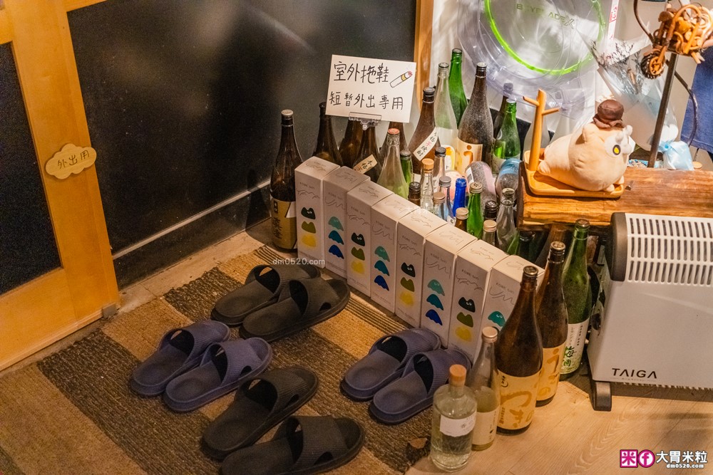 三重巷弄隱藏神店「神居居酒屋」平日啤酒清酒無限暢飲+炸牛腸、魟魚鰭一夜干超驚豔