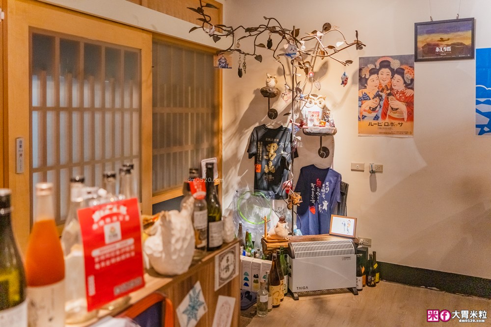 三重巷弄隱藏神店「神居居酒屋」平日啤酒清酒無限暢飲+炸牛腸、魟魚鰭一夜干超驚豔