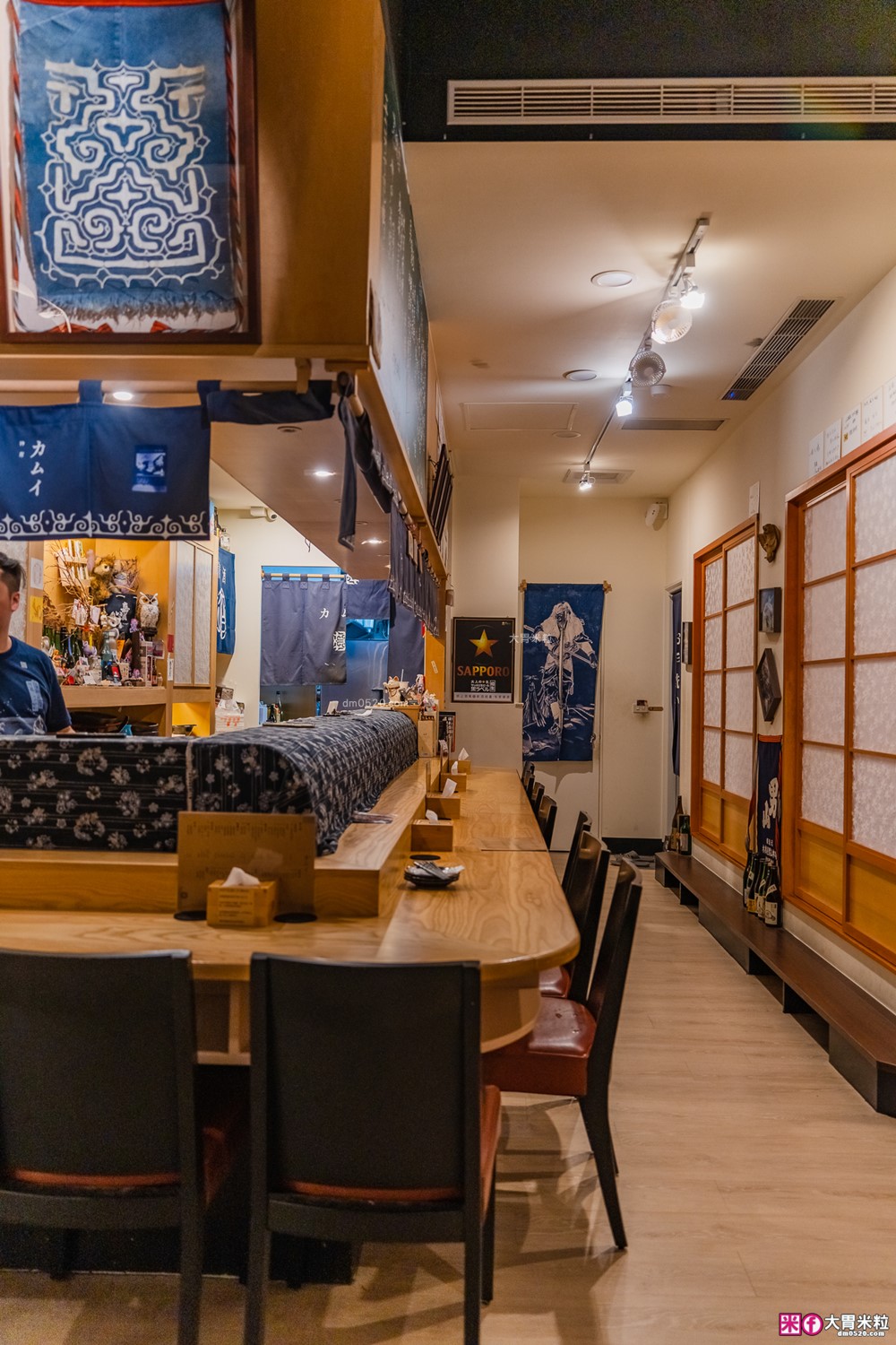 三重巷弄隱藏神店「神居居酒屋」平日啤酒清酒無限暢飲+炸牛腸、魟魚鰭一夜干超驚豔