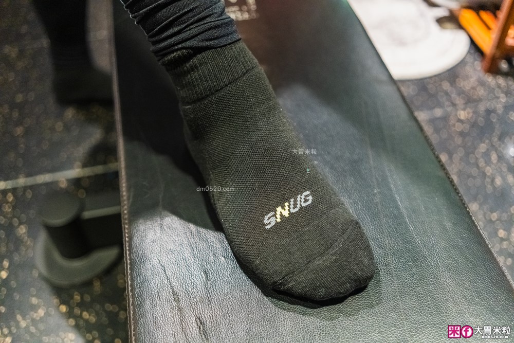 MIT機能服飾推薦!台灣之光「sNug(給足呵護)」開箱實測:黑躍石賦能壓縮褲×醫師指定運動除臭襪│健身褲推薦│健身襪推薦 MIT機能服飾推薦!台灣之光「sNug(給足呵護)」開箱實測:黑躍石賦能壓縮褲×醫師指定運動除臭襪│健身褲推薦│健身襪推薦