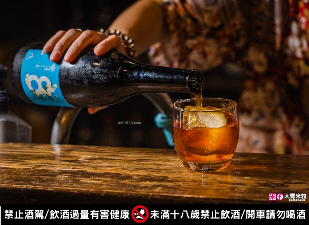 老饕激推台北居酒屋「彡耕居食事所 」隱身市民大道的日式昭和風深夜食堂│500碗得獎居酒屋推薦│台北市民大道居酒屋推薦