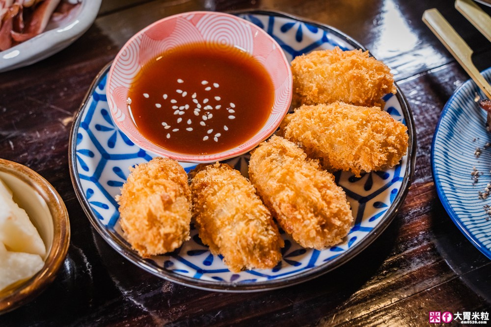 老饕激推台北居酒屋「彡耕居食事所 」隱身市民大道的日式昭和風深夜食堂│500碗得獎居酒屋推薦│台北市民大道居酒屋推薦