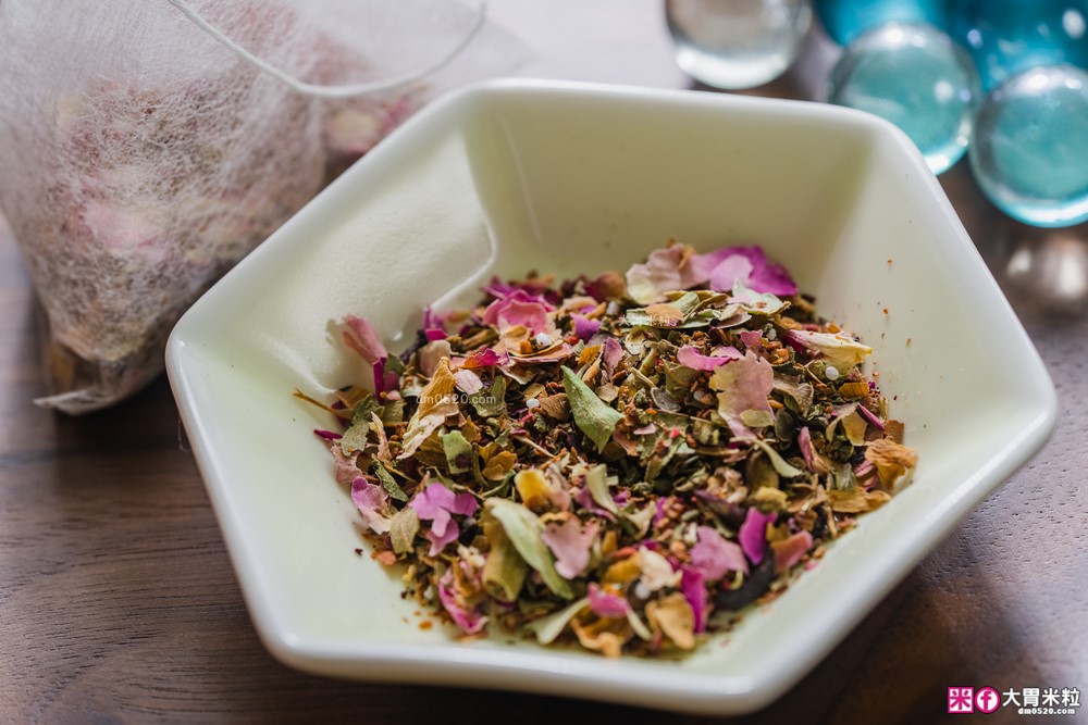 花果茶控必喝推薦「阿華師 玫瑰白桃乾果茶」無糖無咖啡因茶包~冷泡熱泡氣泡飲+茶凍都好喝！