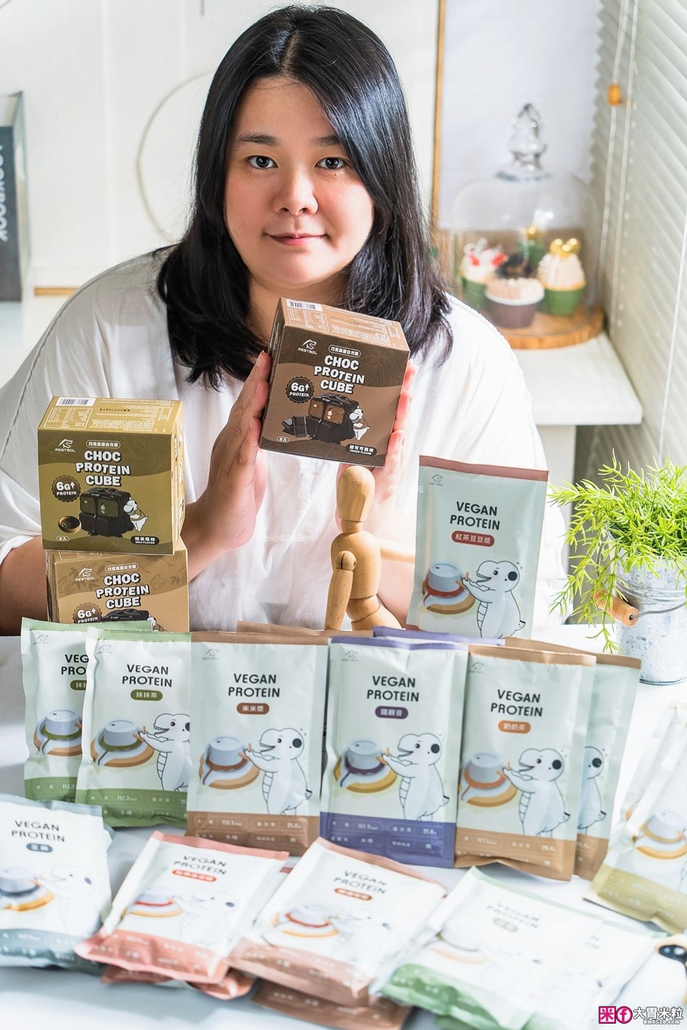 Restsol睿獸蛋白評價開箱│全素大豆分離蛋白飲(10種口味實測+高蛋白甜點推薦~手搖控與健身人的夢幻救星│大豆蛋白粉推薦 Restsol睿獸蛋白評價開箱│全素大豆分離蛋白飲(10種口味實測+高蛋白甜點推薦~手搖控與健身人的夢幻救星│大豆蛋白粉推薦
