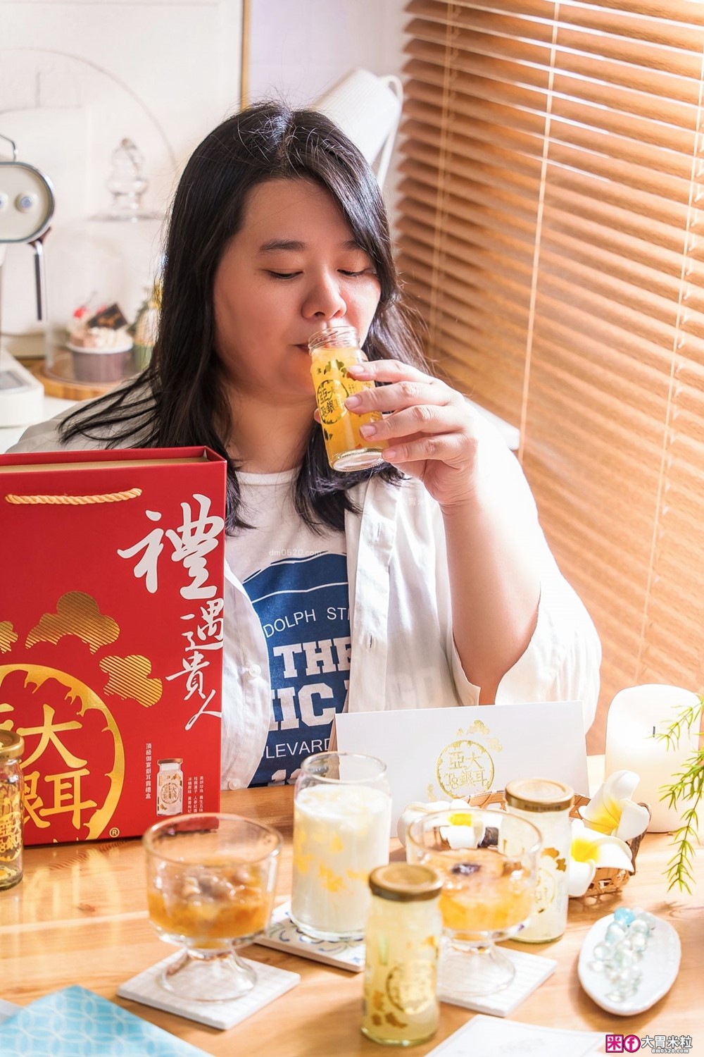中秋健康禮盒開箱「亞大T8銀耳露禮盒」6種口味一次開箱~長輩收到也會喜歡的送禮選擇│長輩低糖營養品推薦│亞大T8銀耳評價