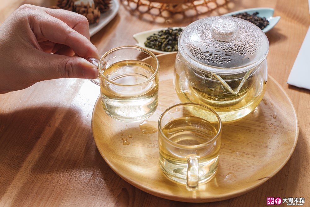 杰興茶行評價│蝦皮月銷破百包烏龍綠茶+紅茶開箱，三代製茶工藝~冷泡熱泡都好喝│冷泡茶葉推薦