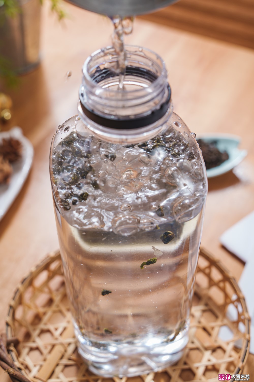 杰興茶行評價│蝦皮月銷破百包烏龍綠茶+紅茶開箱，三代製茶工藝~冷泡熱泡都好喝│冷泡茶葉推薦
