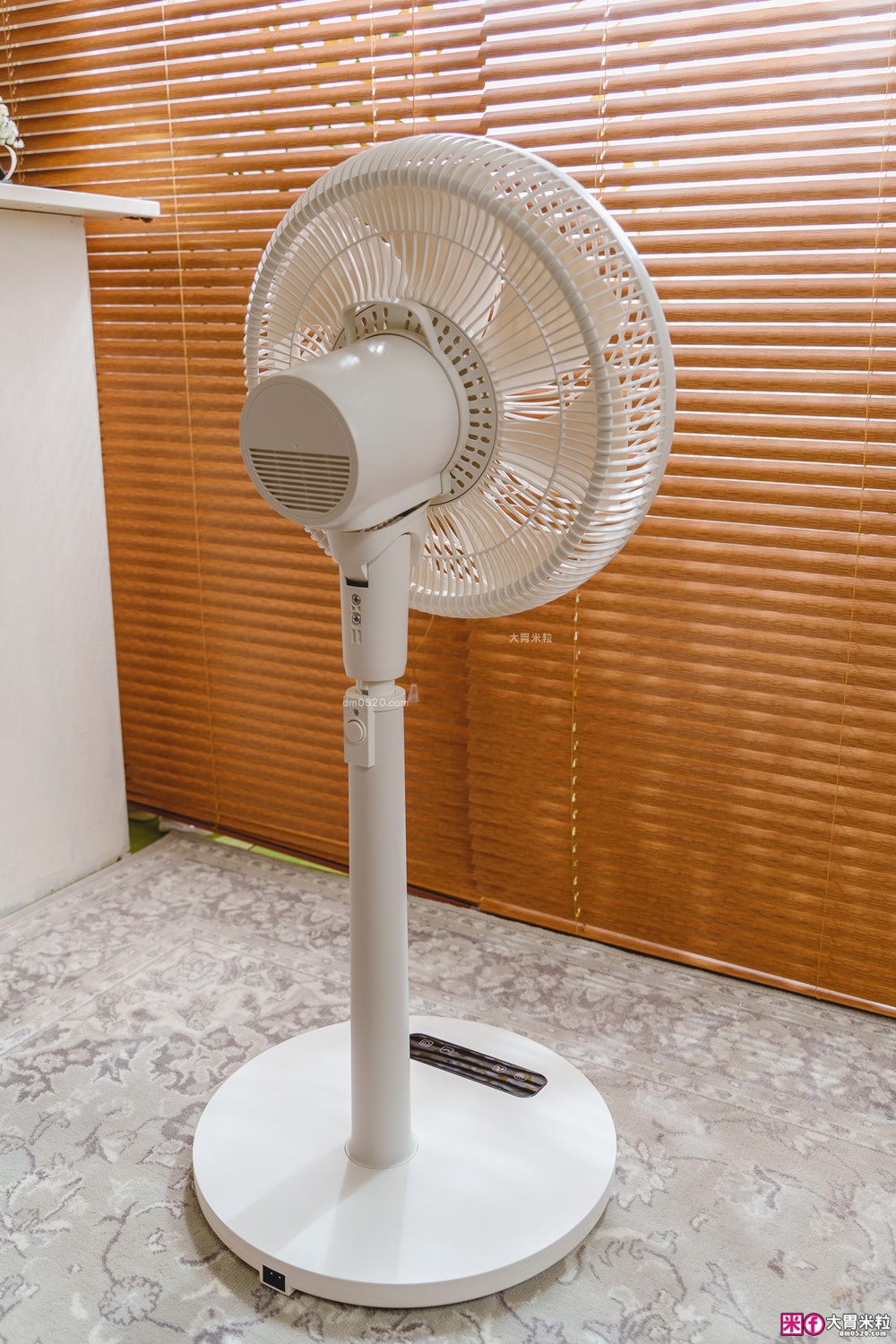 無線自由吹~日本KOIZUMI 小泉成器【14吋大風量DC變頻無線遙控電風扇 】暴風級大風量│全機可拆│靜音舒眠│24小時不斷電