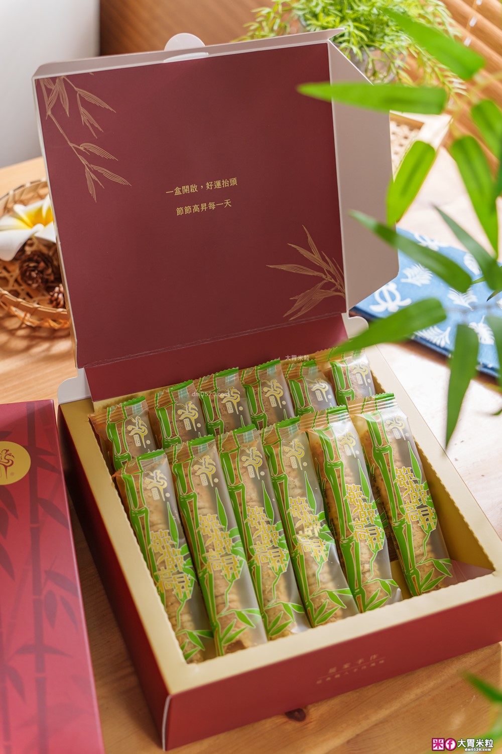 彰化蛋捲買哪家?「屈家手作蛋捲」全台獨家竹節造型~年節送禮超有面子│網購蛋捲禮盒開箱│彰化點心伴手禮推薦