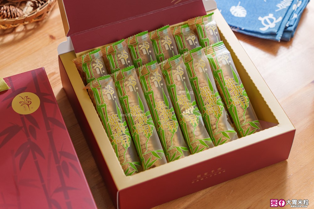 彰化蛋捲買哪家?「屈家手作蛋捲」全台獨家竹節造型~年節送禮超有面子│網購蛋捲禮盒開箱│彰化點心伴手禮推薦 彰化蛋捲買哪家?「屈家手作蛋捲」全台獨家竹節造型~年節送禮超有面子│網購蛋捲禮盒開箱│彰化點心伴手禮推薦