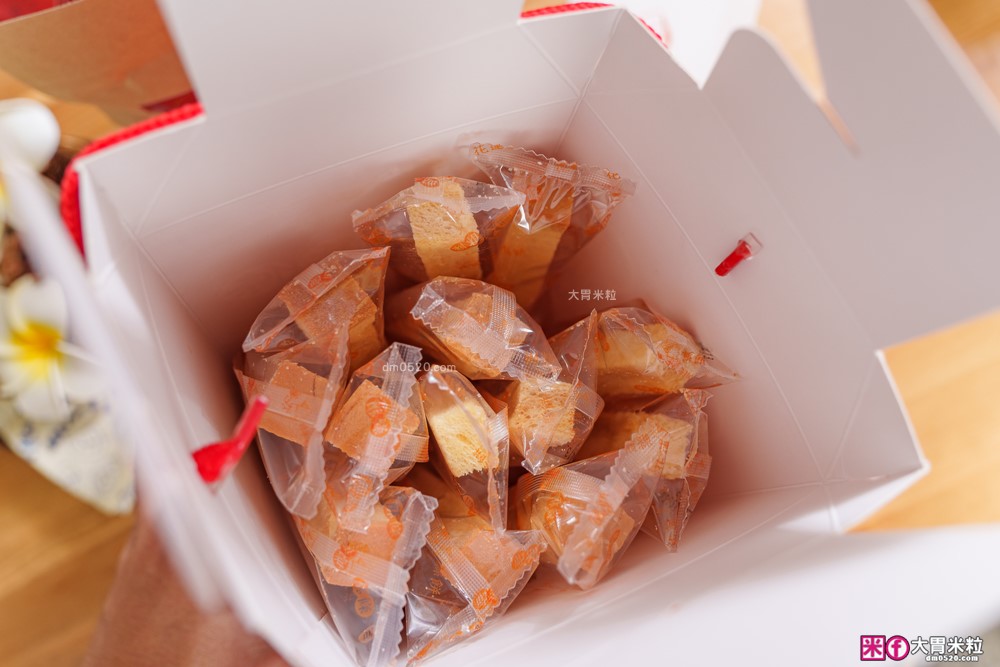 花蓮必買伴手禮推薦「花蓮縣餅」開運零食箱一次吃到人氣奶油酥條/奶油一口酥，甜鹹酥脆超涮嘴