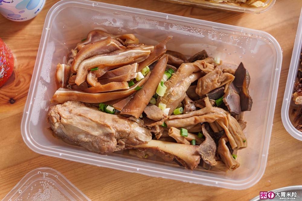 永和滷味推薦！開箱「胖胖虎滷味」川式油滷專門店，限量甜皮鴨與藤椒手撕雞太欠吃！