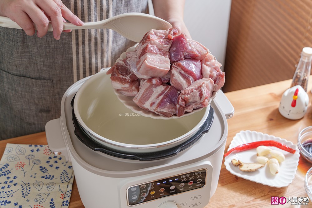 實測「山水好日鍋 微電腦電子壓力鍋」一鍋10模式搞定燉肉/全雞/煮飯/火鍋~忙碌上班族省時料理神器