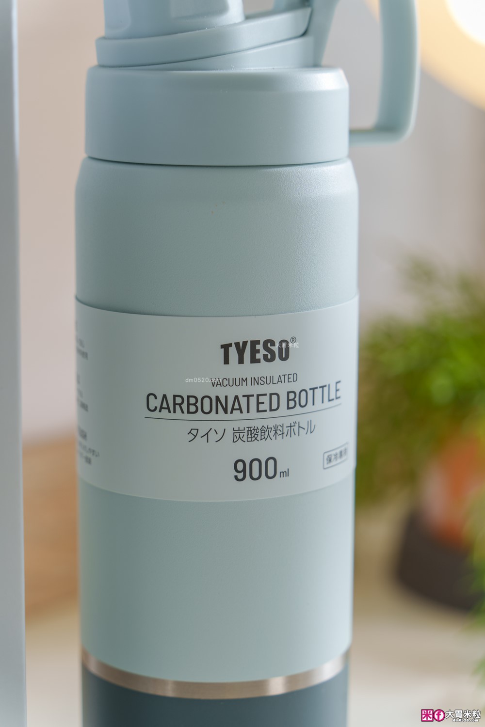 TYESO 環保杯評價|TYESO羽量彈跳隨行杯+TYESO氣泡飲鎖壓瓶實測!通勤/野餐兩款環保杯一次開箱 TYESO 環保杯評價|TYESO羽量彈跳隨行杯+TYESO氣泡飲鎖壓瓶實測!通勤/野餐兩款環保杯一次開箱