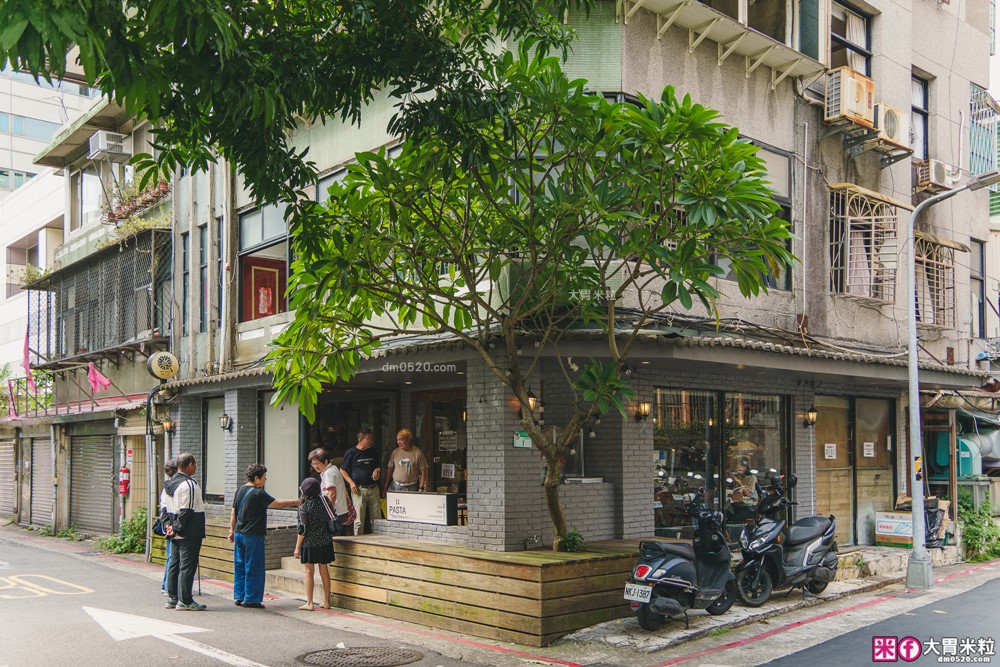 11 Pasta Trattoria 食義大安店」台北高CP值義式餐廳推薦！明太子義大利麵+手工薄皮PIZZA，商業午餐超划算！