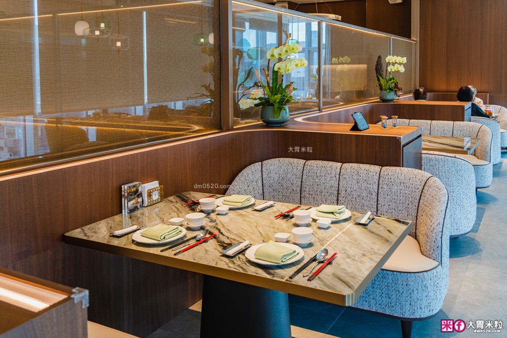 台北大巨蛋美食推薦「漢來名人坊」進駐遠東Garden City，金湯龍蝦泡飯+招牌蝦餃皇~香港米其林星級粵菜一次開箱